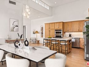 502 Rosecrans Avenue B, Manhattan Beach CA 90266