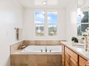 502 Rosecrans Avenue B, Manhattan Beach CA 90266