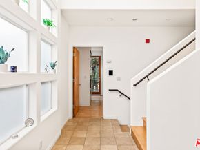 502 Rosecrans Avenue B, Manhattan Beach CA 90266