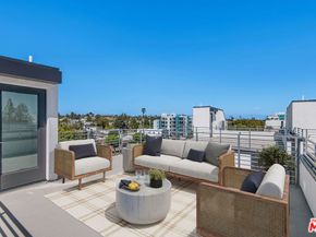 3810 S Verona Court, Los Angeles CA 90066