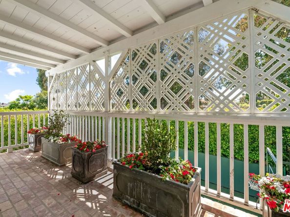 821 ALMA REAL Drive, Pacific Palisades CA 90272