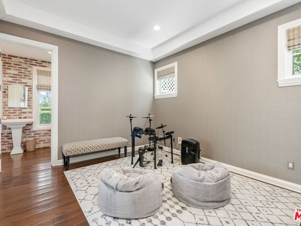 821 ALMA REAL Drive, Pacific Palisades CA 90272