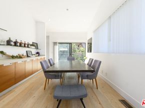 8581 Cole Crest Drive, Los Angeles CA 90046