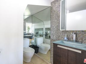 8581 Cole Crest Drive, Los Angeles CA 90046