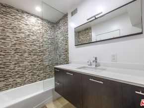 8581 Cole Crest Drive, Los Angeles CA 90046
