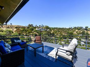 8581 Cole Crest Drive, Los Angeles CA 90046