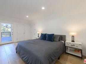 8581 Cole Crest Drive, Los Angeles CA 90046