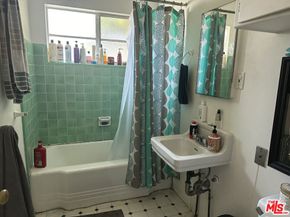 4319 Melbourne Avenue, Los Angeles CA 90027