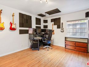 10301 Chrysanthemum Lane, Los Angeles CA 90077