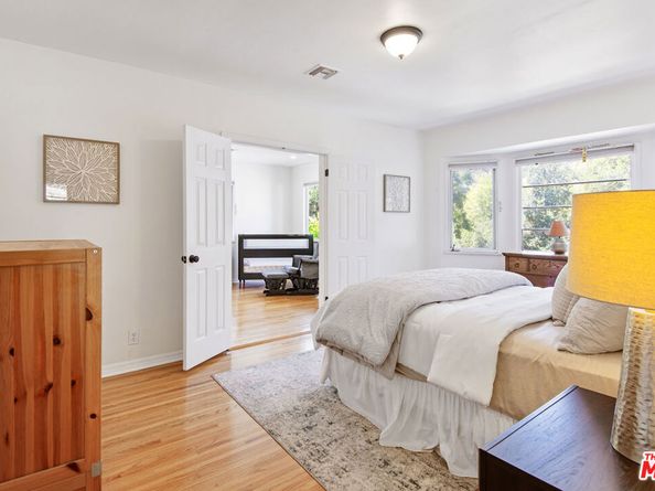 10301 Chrysanthemum Lane, Los Angeles CA 90077