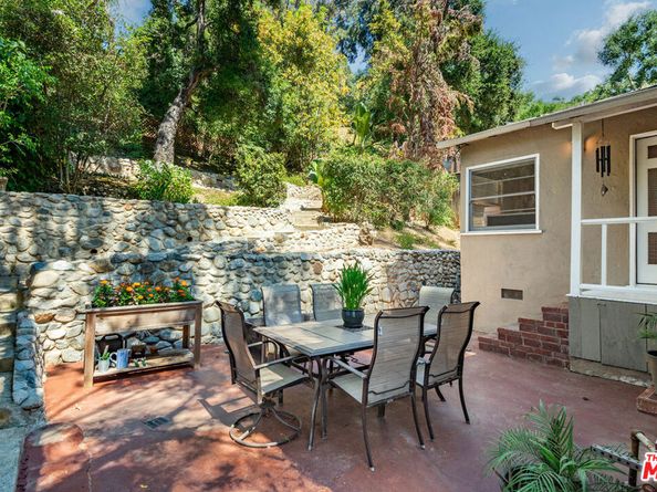 10301 Chrysanthemum Lane, Los Angeles CA 90077