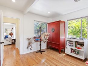 10301 Chrysanthemum Lane, Los Angeles CA 90077