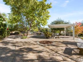 2087 Amparo Ct, Escondido CA 92025