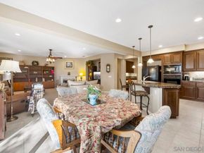 2087 Amparo Ct, Escondido CA 92025
