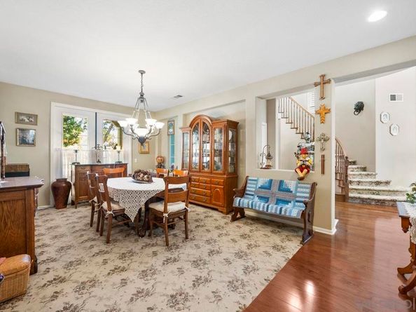 2087 Amparo Ct, Escondido CA 92025