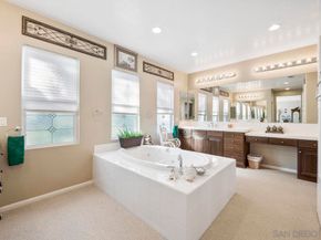2087 Amparo Ct, Escondido CA 92025