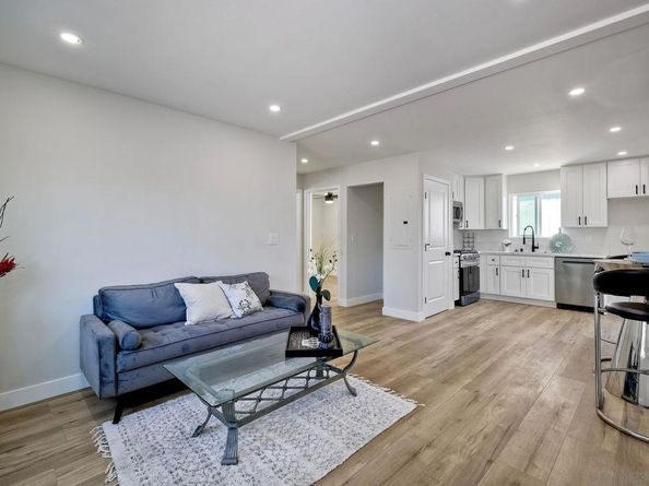 560 11th St, Imperial Beach CA 91932