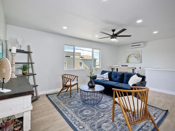 560 11th St, Imperial Beach CA 91932