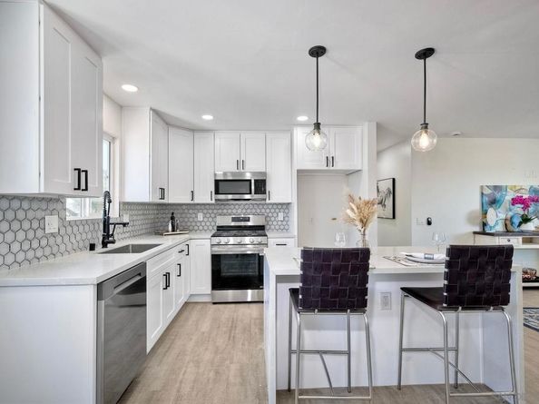 560 11th St, Imperial Beach CA 91932
