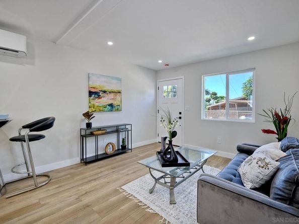 560 11th St, Imperial Beach CA 91932