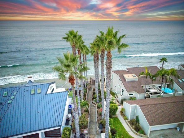 1689 Neptune Ave, Encinitas CA 92024