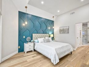 1689 Neptune Ave, Encinitas CA 92024