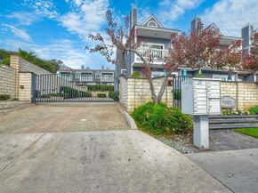 1689 Neptune Ave, Encinitas CA 92024