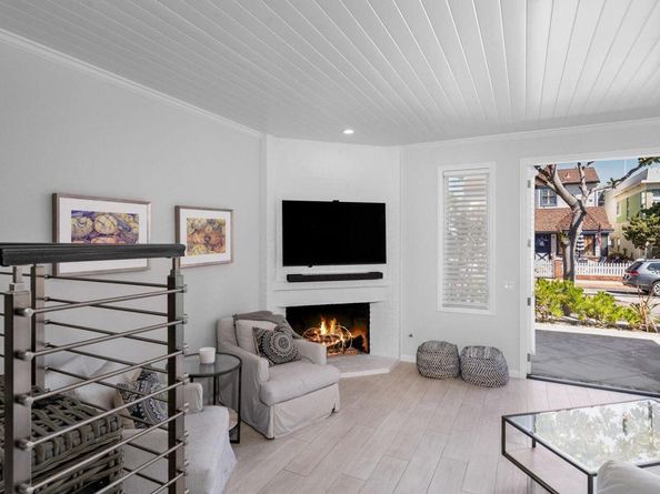 2117 Miramar Drive, Newport Beach CA 92661