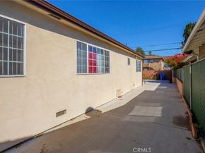 836 Edgemont Street, Los Angeles CA 90029