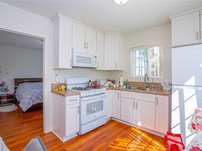 836 Edgemont Street, Los Angeles CA 90029