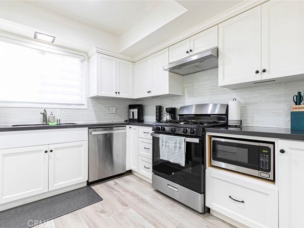 8673 Herrick Avenue, Sun Valley CA 91352