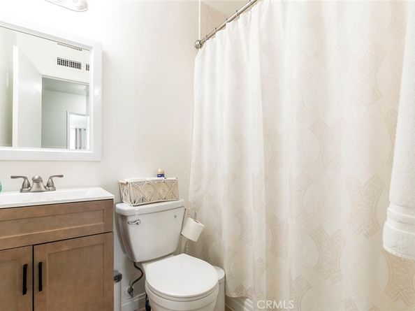 8673 Herrick Avenue, Sun Valley CA 91352