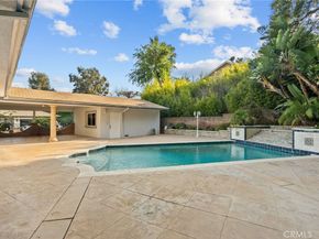 1519 Lynglen Drive, Glendale CA 91206