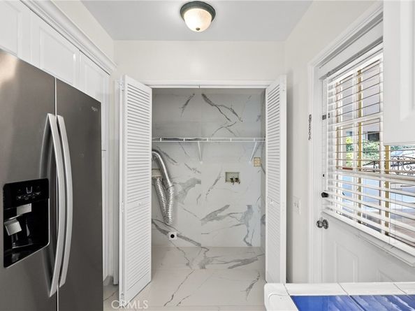 1519 Lynglen Drive, Glendale CA 91206