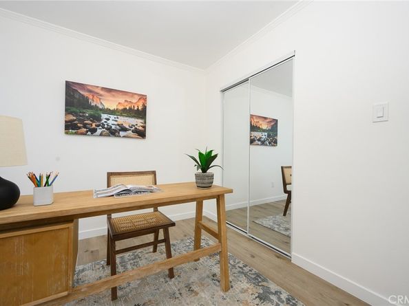 7233 9th Avenue, Los Angeles CA 90043