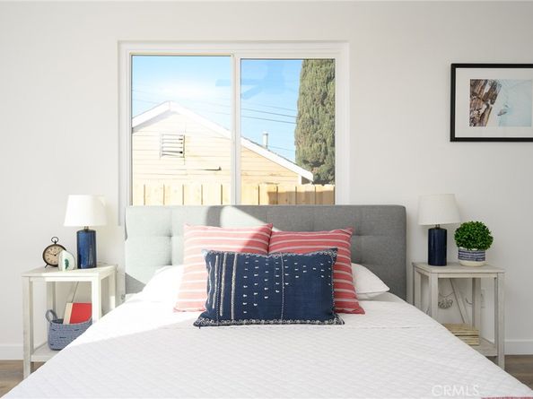 7233 9th Avenue, Los Angeles CA 90043