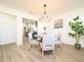 7233 9th Avenue, Los Angeles CA 90043