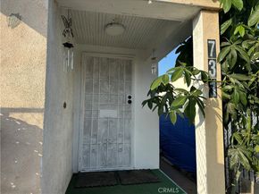 731 W 54th, Los Angeles CA 90037
