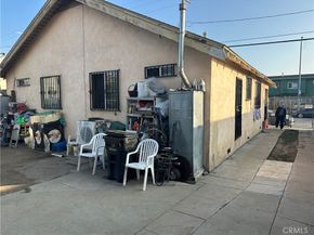 731 W 54th, Los Angeles CA 90037