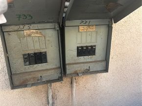 731 W 54th, Los Angeles CA 90037