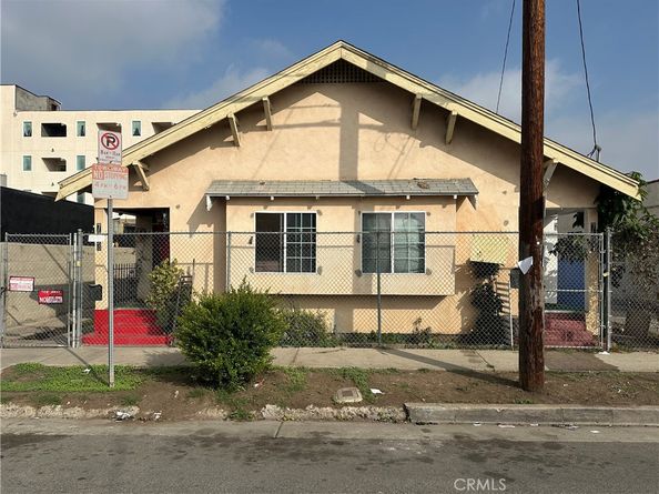 731 W 54th, Los Angeles CA 90037