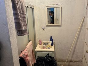 731 W 54th, Los Angeles CA 90037