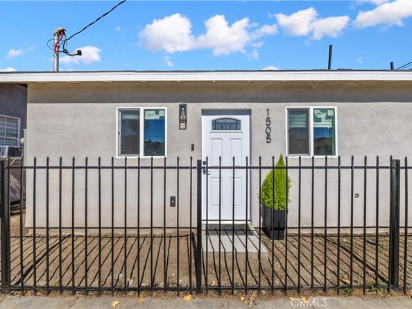 8230 Compton Avenue, Los Angeles CA 90001