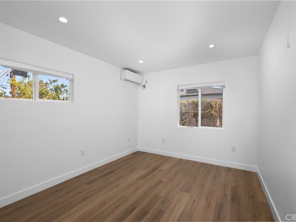 8230 Compton Avenue, Los Angeles CA 90001