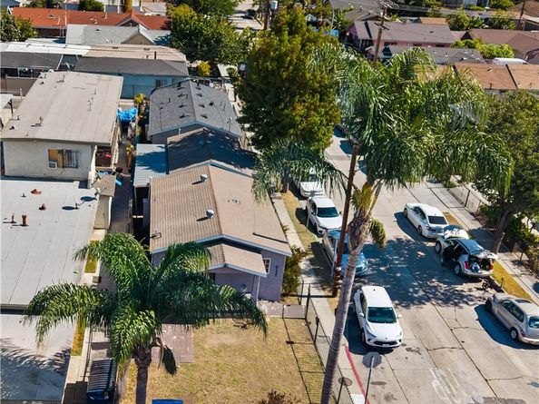 8230 Compton Avenue, Los Angeles CA 90001