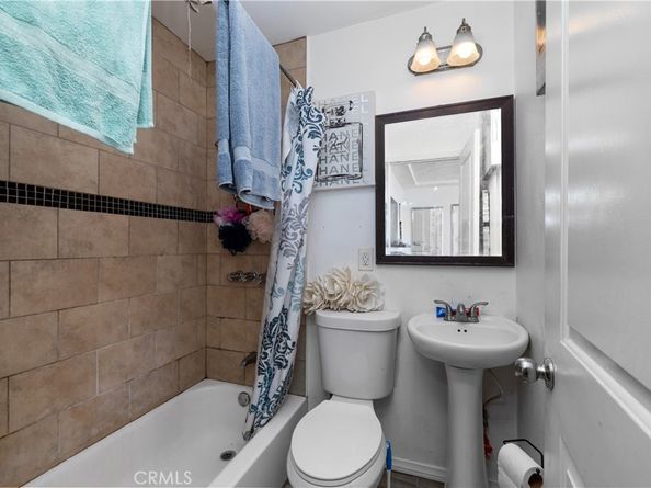 8230 Compton Avenue, Los Angeles CA 90001