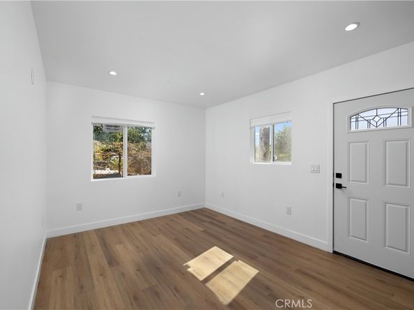 8230 Compton Avenue, Los Angeles CA 90001