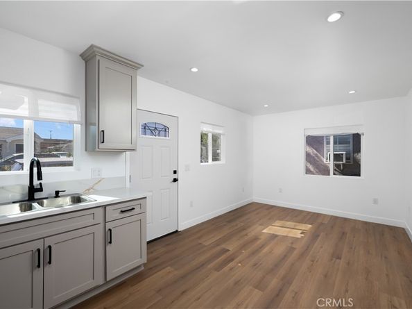 8230 Compton Avenue, Los Angeles CA 90001