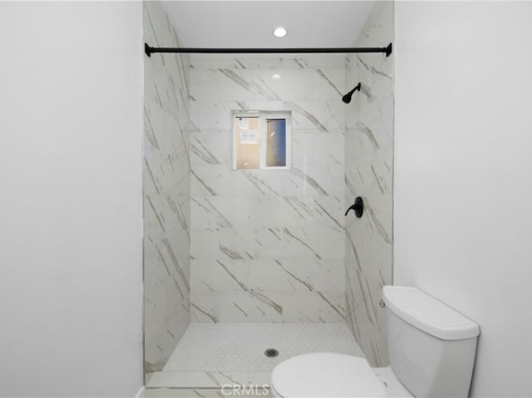 8230 Compton Avenue, Los Angeles CA 90001