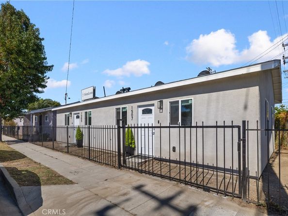 8230 Compton Avenue, Los Angeles CA 90001